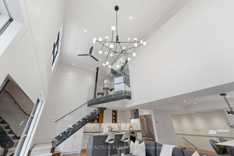 Photo 25 at 12 - 200 Clinton Street, Little Italy, Toronto