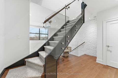 Photo 29 at 12 - 200 Clinton Street, Little Italy, Toronto