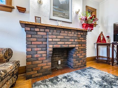 Photo 5 at 54 Bicknell Avenue, Eglinton West, Toronto