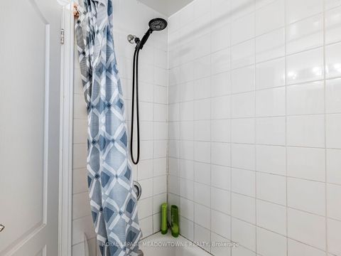 Photo 16 at 54 Bicknell Avenue, Eglinton West, Toronto