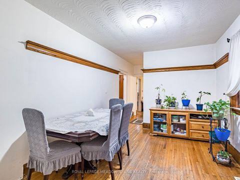 Photo 20 at 54 Bicknell Avenue, Eglinton West, Toronto