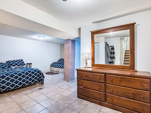 Photo 26 at 54 Bicknell Avenue, Eglinton West, Toronto