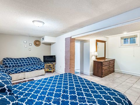 Photo 29 at 54 Bicknell Avenue, Eglinton West, Toronto