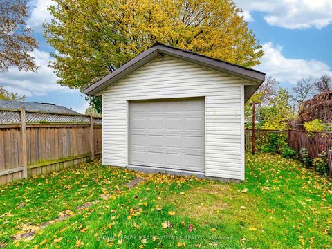 Photo 39 at 54 Bicknell Avenue, Eglinton West, Toronto