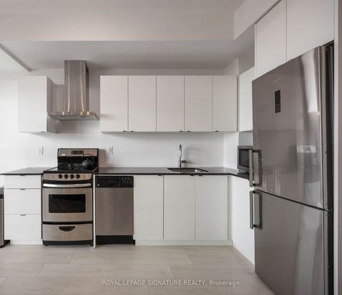 Photo 10 at 2215 - 51 East Liberty Street, Niagara, Toronto