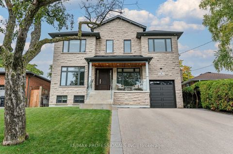Photo 1 at 4 Dunrobin Drive, Rosethorn, Toronto