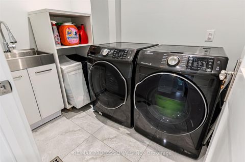 Photo 30 at 4 Dunrobin Drive, Rosethorn, Toronto