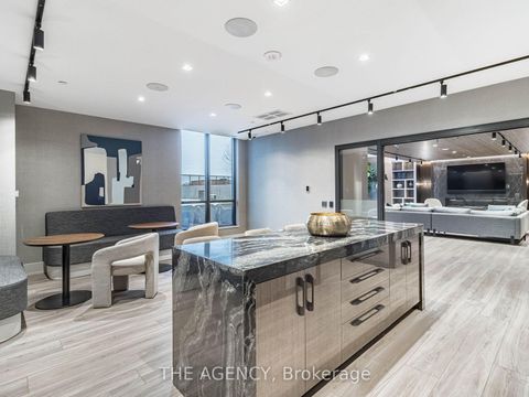 Photo 2 at 901 - 286 Main Street, Danforth, Toronto