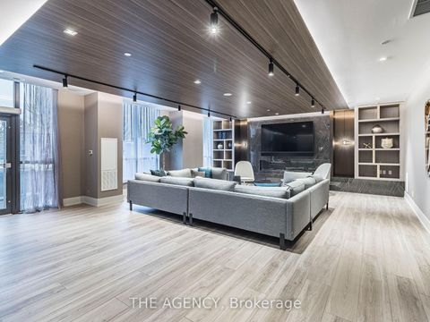 Photo 5 at 901 - 286 Main Street, Danforth, Toronto