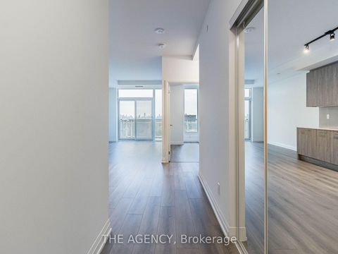 Photo 12 at 901 - 286 Main Street, Danforth, Toronto