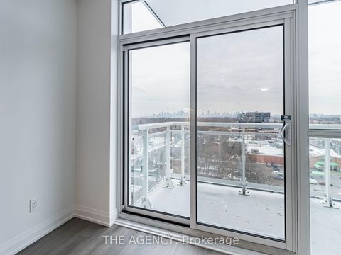 Photo 22 at 901 - 286 Main Street, Danforth, Toronto