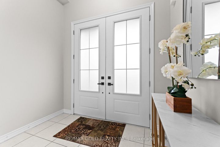 Photo 3 at 41 Rainbrook Close, Wellington, Brampton