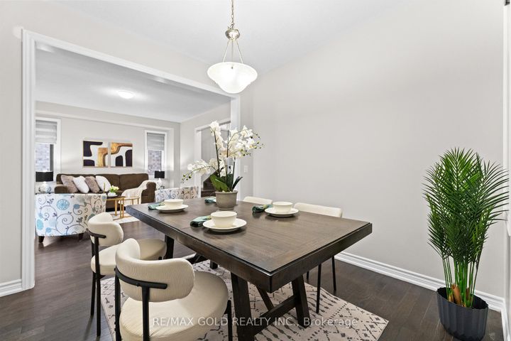 Photo 10 at 41 Rainbrook Close, Wellington, Brampton