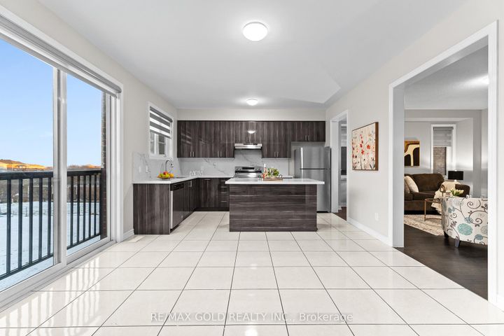 Photo 15 at 41 Rainbrook Close, Wellington, Brampton