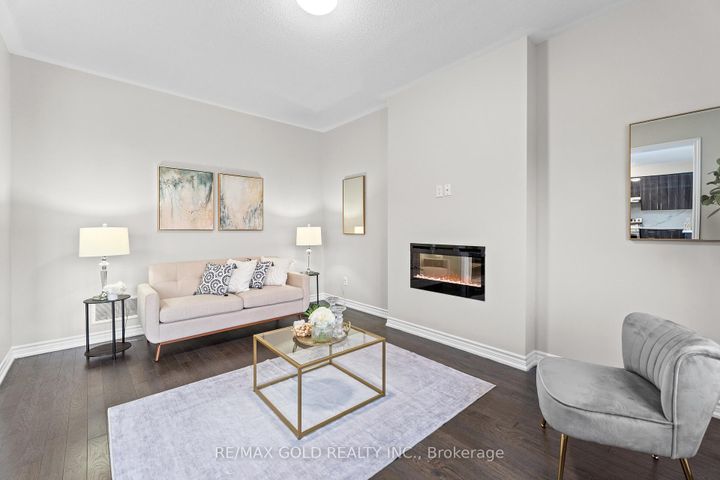 Photo 18 at 41 Rainbrook Close, Wellington, Brampton