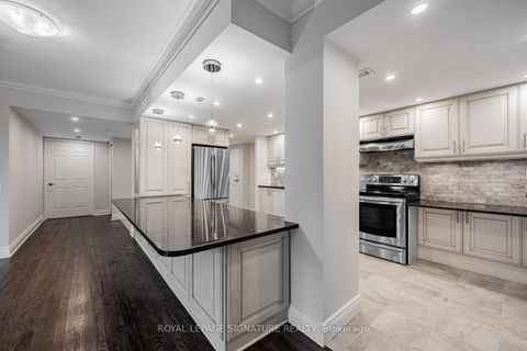 Photo 10 at 319 - 255 The Donway W, Don Mills, Toronto