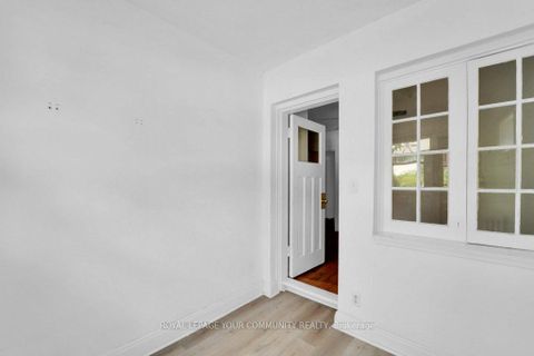 Photo 19 at 390 Davenport Road, Casa Loma, Toronto