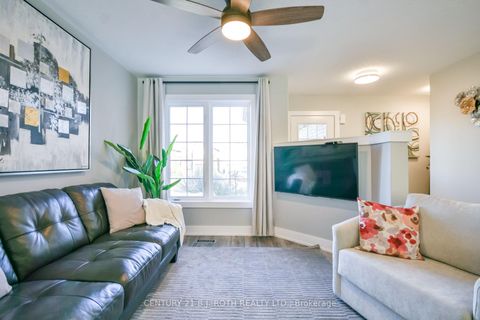 Photo 4 at 27 Claire Drive, Painswick South, Barrie