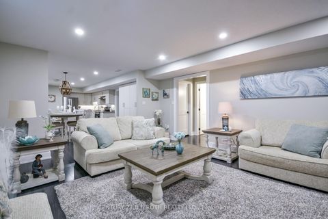 Photo 31 at 27 Claire Drive, Painswick South, Barrie