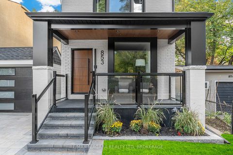 Photo 2 at 853 Sammon Avenue, Lumsden, Toronto