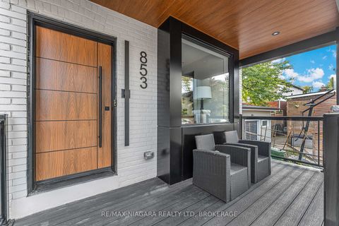 Photo 3 at 853 Sammon Avenue, Lumsden, Toronto