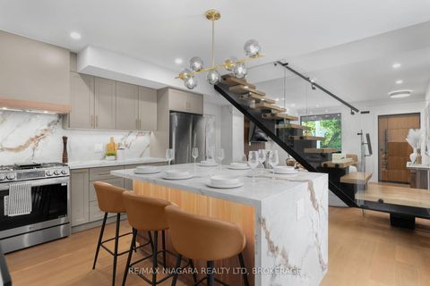 Photo 15 at 853 Sammon Avenue, Lumsden, Toronto