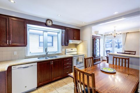 Photo 12 at 81 Acton Avenue, Bathurst Manor, Toronto