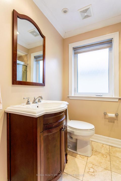 Photo 16 at 81 Acton Avenue, Bathurst Manor, Toronto