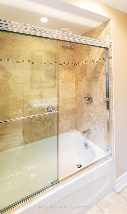 Photo 18 at 81 Acton Avenue, Bathurst Manor, Toronto