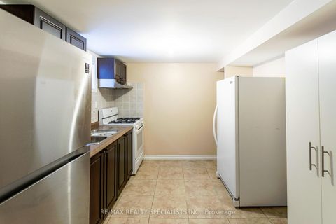 Photo 29 at 81 Acton Avenue, Bathurst Manor, Toronto