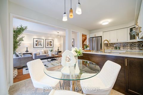 Photo 21 at 21 Westcliffe Crescent, Jefferson, Richmond Hill