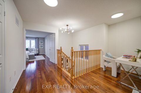 Photo 23 at 21 Westcliffe Crescent, Jefferson, Richmond Hill