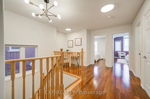 Photo 24 at 21 Westcliffe Crescent, Jefferson, Richmond Hill