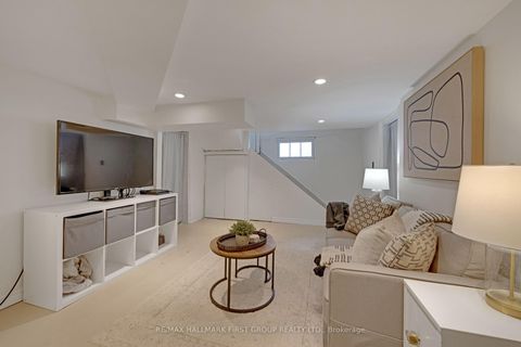 Photo 24 at 456 Mary Street N, O'Neill, Oshawa