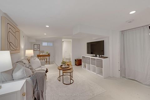 Photo 25 at 456 Mary Street N, O'Neill, Oshawa