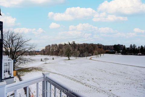 Photo 19 at 41 McConaghy Court, Maple, Vaughan