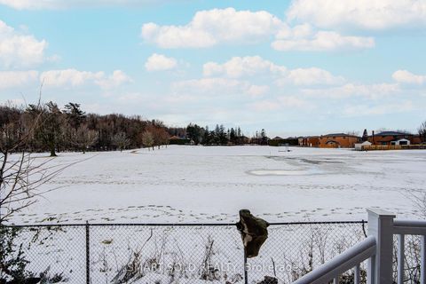 Photo 27 at 41 McConaghy Court, Maple, Vaughan