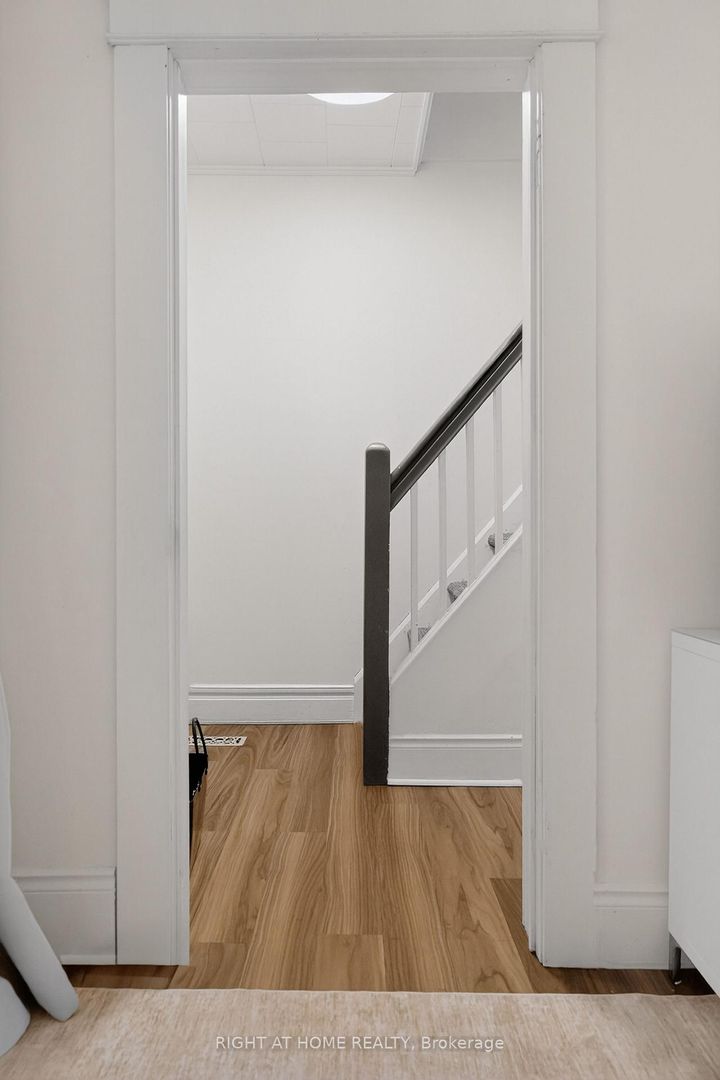 Photo 3 at 796 Kingston Road, Danforth, Toronto