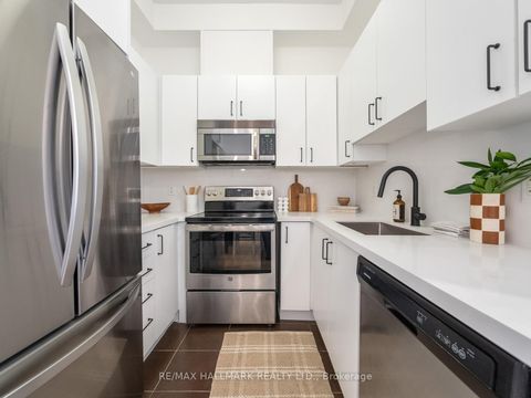 Photo 13 at 443D Queen Street E, Moss Park, Toronto