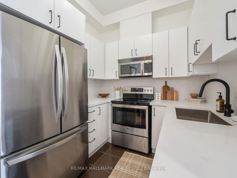 Photo 14 at 443D Queen Street E, Moss Park, Toronto