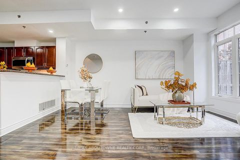 Photo 9 at 50 - 8 Brighton Place, Yorkhill, Vaughan