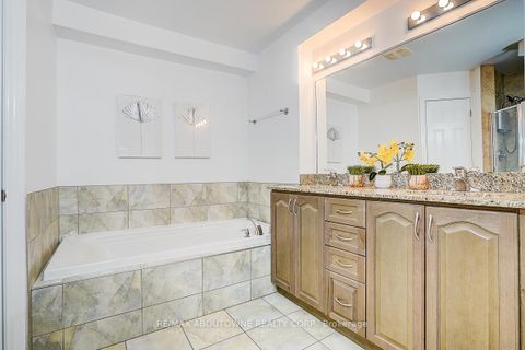 Photo 28 at 50 - 8 Brighton Place, Yorkhill, Vaughan