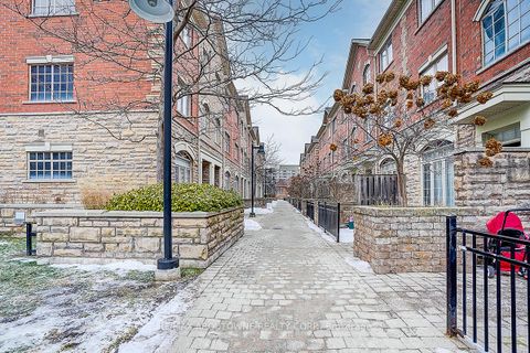 Photo 33 at 50 - 8 Brighton Place, Yorkhill, Vaughan