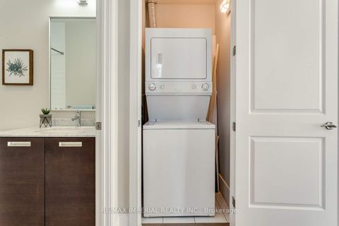 Photo 20 at 1101 - 21 Balmuto Street, Bay Street Corridor, Toronto