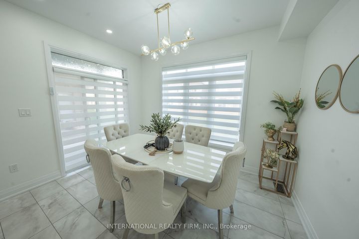 Photo 13 at 61 Tiberini Way, Bradford, Bradford West Gwillimbury