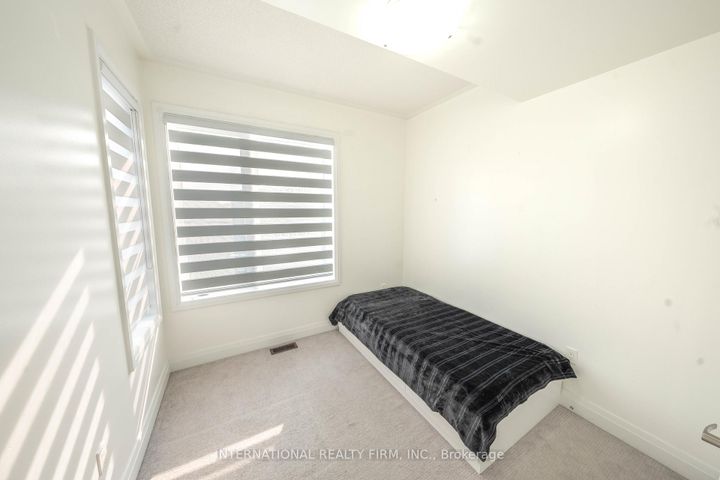 Photo 35 at 61 Tiberini Way, Bradford, Bradford West Gwillimbury