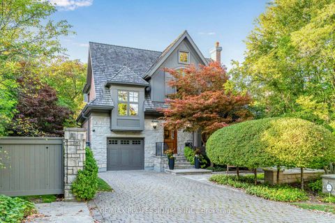 Photo 1 at 80 Kingsway Crescent, Kingsway South, Toronto