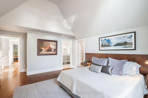 Photo 24 at 80 Kingsway Crescent, Kingsway South, Toronto