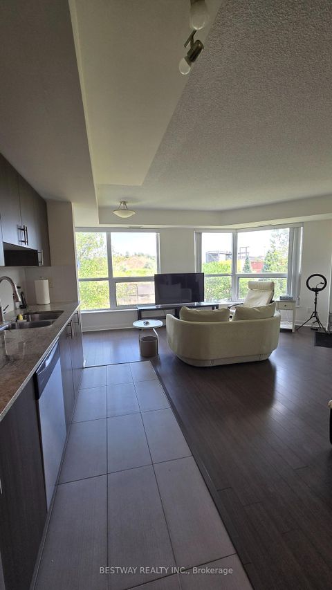 Photo 1 at 208 - 75 Norman Bethune Avenue, Beaver Creek Business Park, Richmond Hill