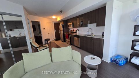 Photo 4 at 208 - 75 Norman Bethune Avenue, Beaver Creek Business Park, Richmond Hill